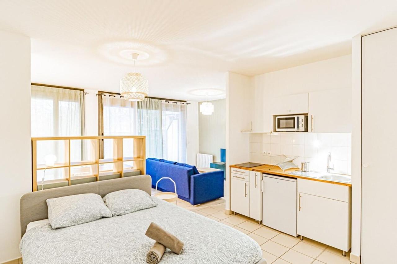 Le Petit Kaplan-Studio Cosy Avec Terrasse Lyon Bagian luar foto
